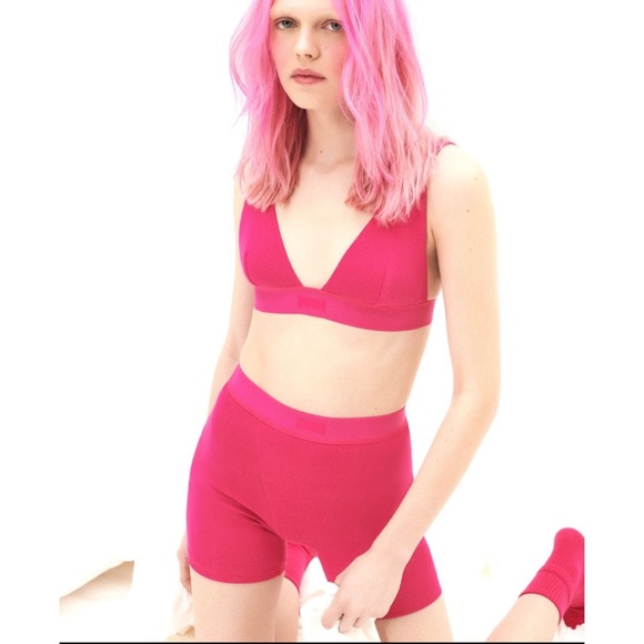 Skims Cotton Rib Boxers Raspberry - Picture 3 of 5